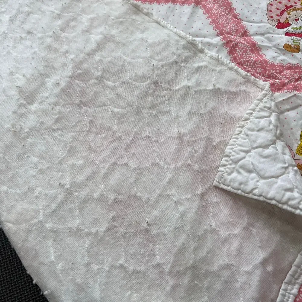 Strawberry Shortcake Vintage Twin Size Comforter Blanket Bedspread pink white
